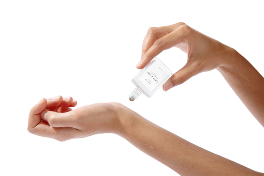 How to Wear Your Perfume Oil 👃 in 3 Easy Steps